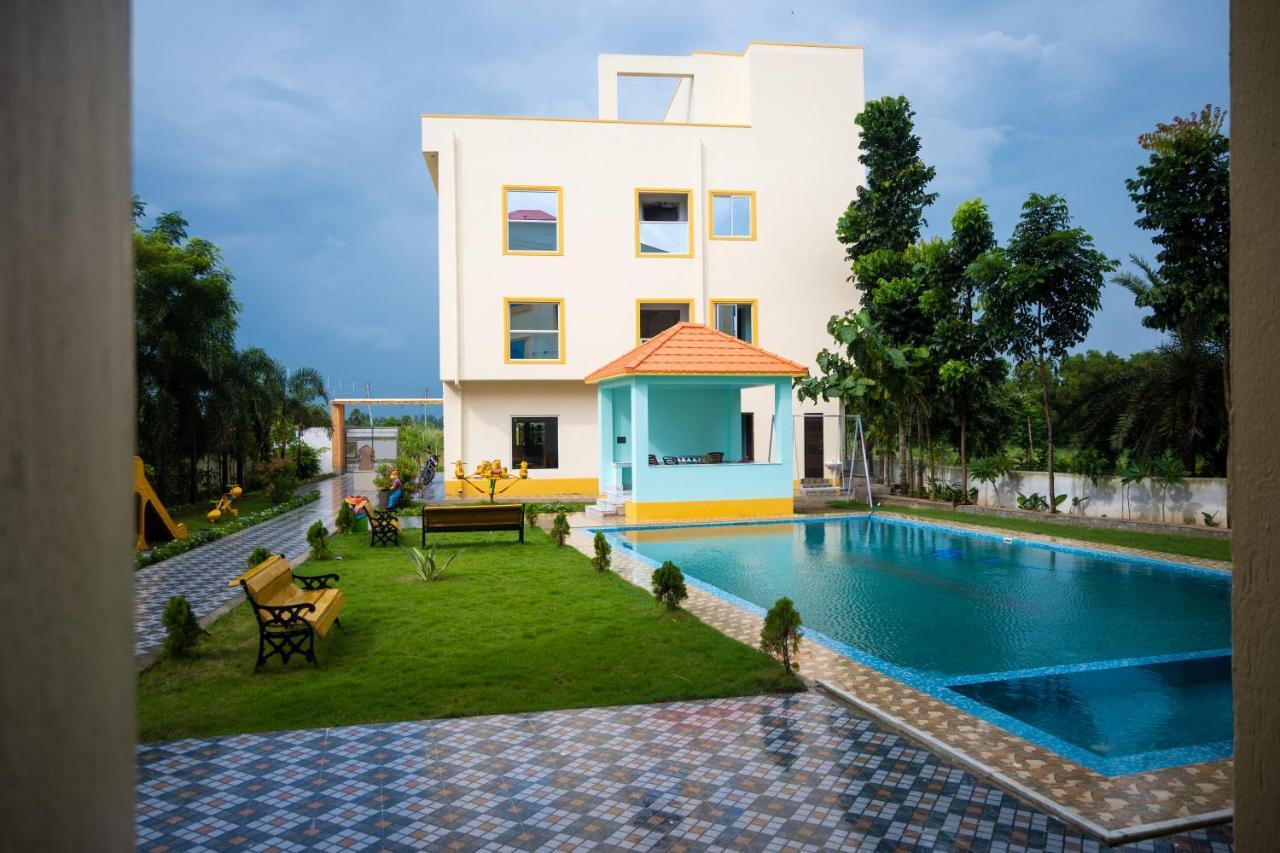 Unique Shantiniketan Otel Sri Niketan Dış mekan fotoğraf