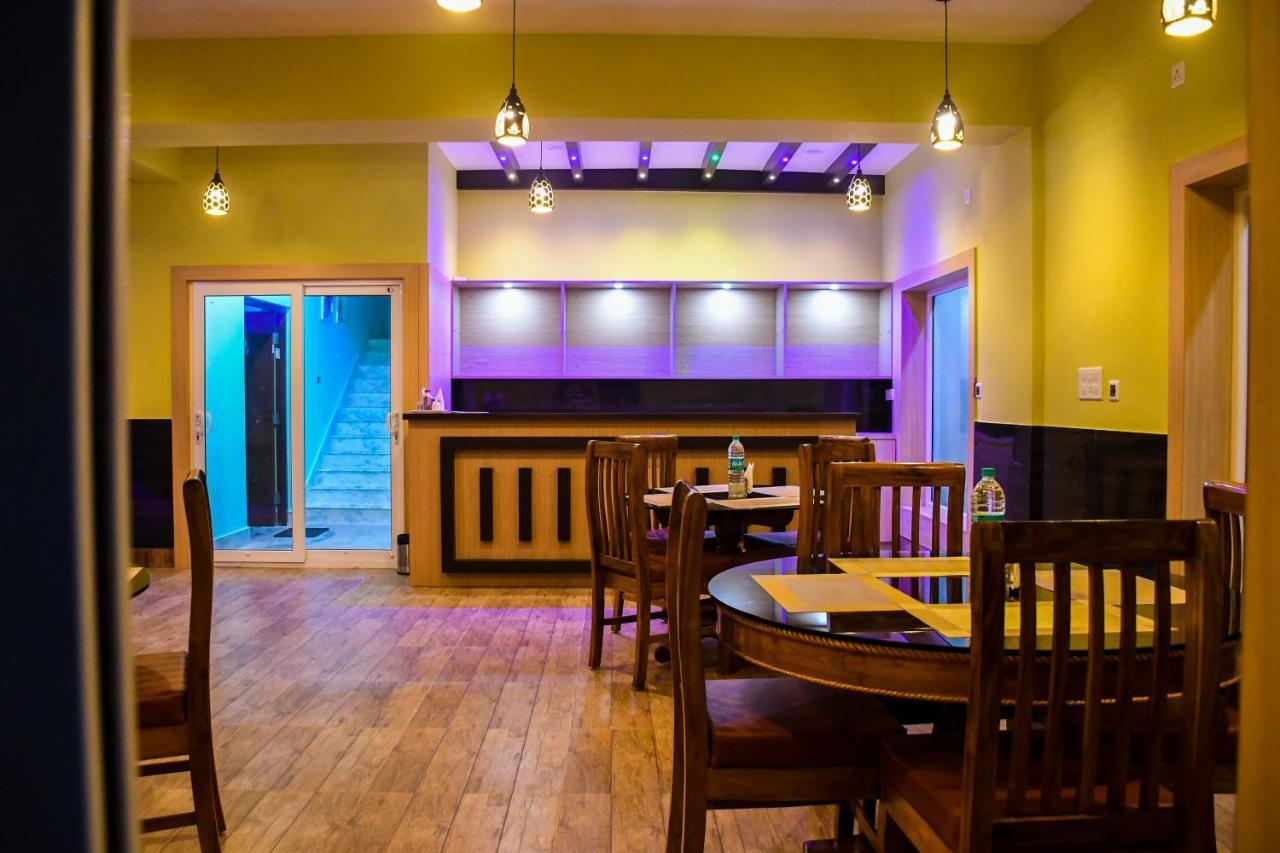 Unique Shantiniketan Otel Sri Niketan Dış mekan fotoğraf