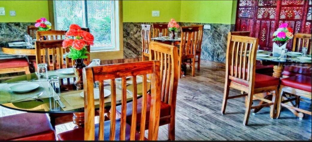 Unique Shantiniketan Otel Sri Niketan Dış mekan fotoğraf